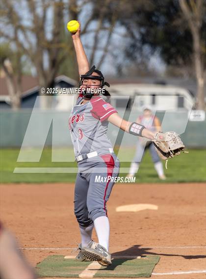 Thumbnail 2 in Merced vs. Patterson photogallery.