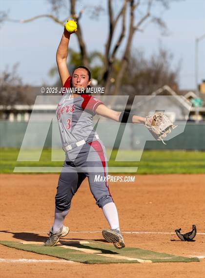 Thumbnail 3 in Merced vs. Patterson photogallery.