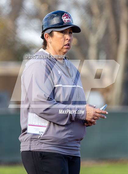 Thumbnail 3 in Merced vs. Patterson photogallery.
