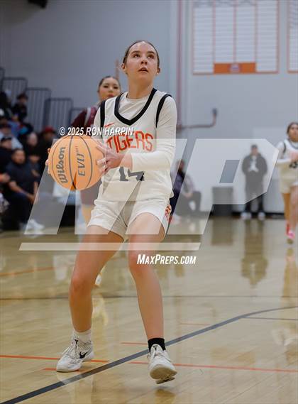 Thumbnail 1 in Dayton @ Douglas photogallery.