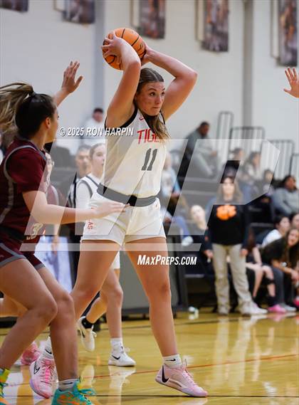 Thumbnail 1 in Dayton @ Douglas photogallery.