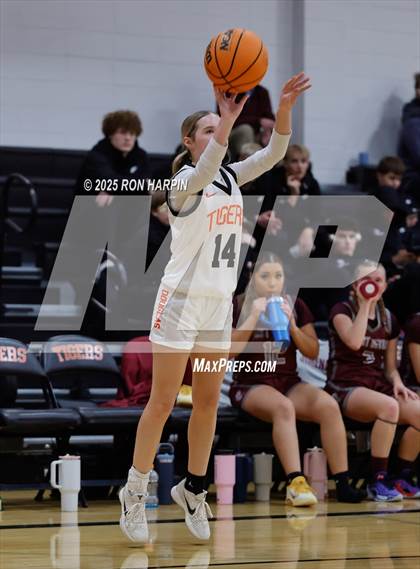 Thumbnail 1 in Dayton @ Douglas photogallery.