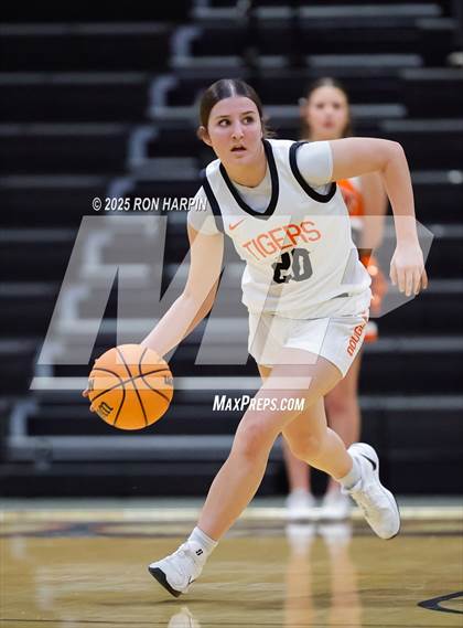 Thumbnail 1 in Dayton @ Douglas photogallery.