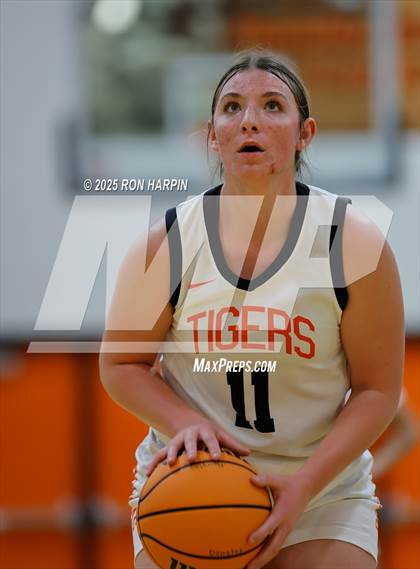 Thumbnail 2 in Dayton @ Douglas photogallery.