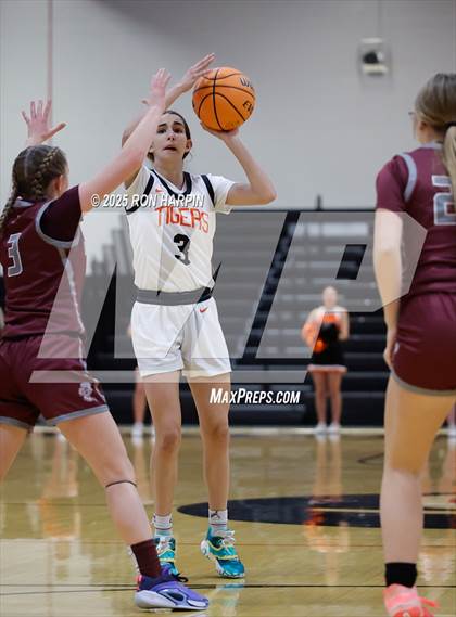 Thumbnail 1 in Dayton @ Douglas photogallery.