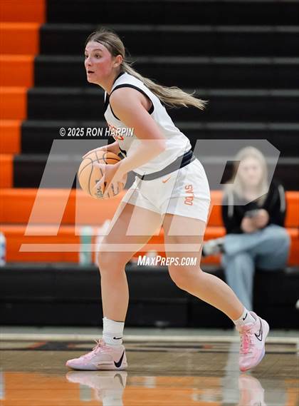 Thumbnail 1 in Dayton @ Douglas photogallery.