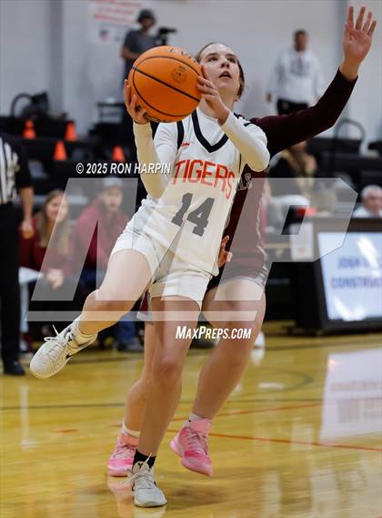 Thumbnail 1 in Dayton @ Douglas photogallery.