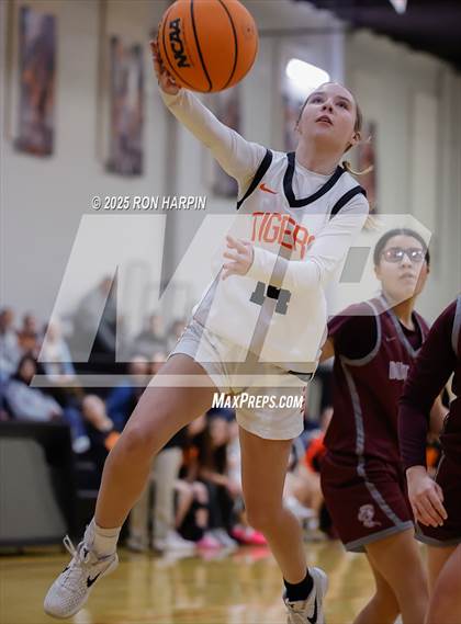 Thumbnail 2 in Dayton @ Douglas photogallery.