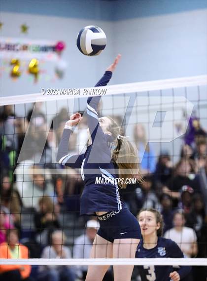 Thumbnail 2 in Bishop Grimes vs Living Word Academy photogallery.