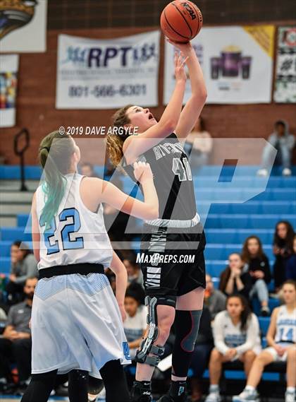 Thumbnail 1 in Riverton @ West Jordan photogallery.
