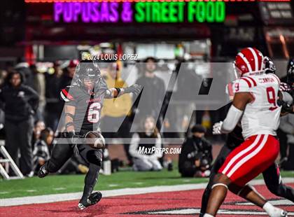 Thumbnail 2 in Mater Dei @ Centennial (CIF SS DIV 1 Semi final) photogallery.