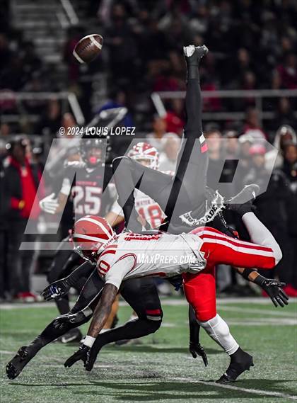 Thumbnail 1 in Mater Dei @ Centennial (CIF SS DIV 1 Semi final) photogallery.