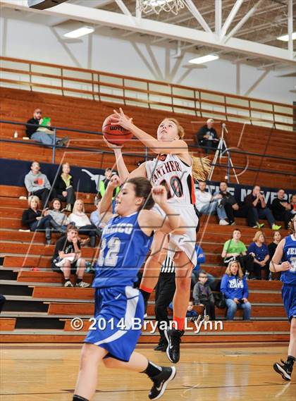 Thumbnail 1 in Lenoir City vs. Jellico photogallery.