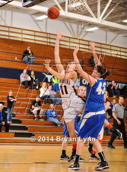 Thumbnail 3 in Lenoir City vs. Jellico photogallery.