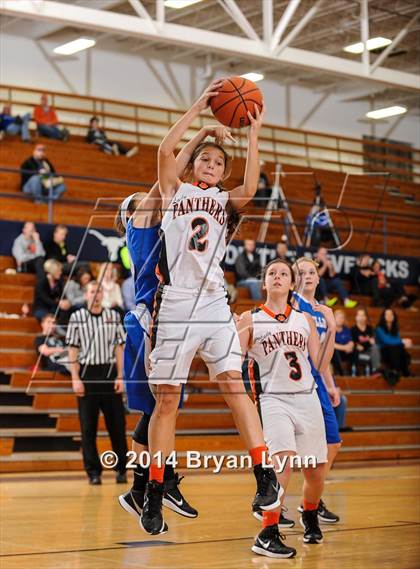 Thumbnail 3 in Lenoir City vs. Jellico photogallery.