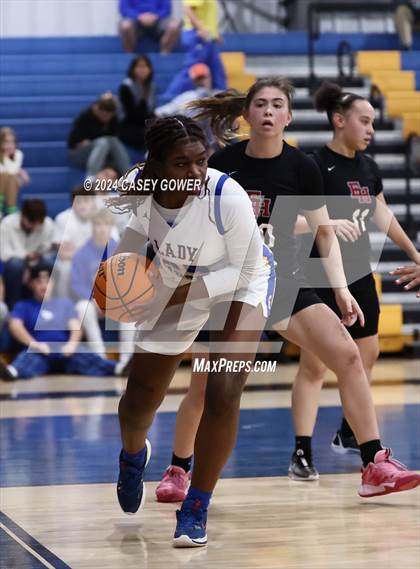 Thumbnail 1 in Goodpasture Christian vs. Ezell-Harding Christian photogallery.