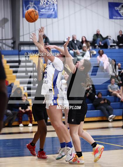 Thumbnail 2 in Goodpasture Christian vs. Ezell-Harding Christian photogallery.