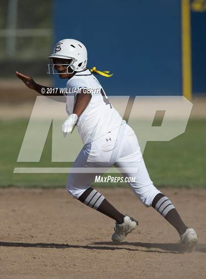 Thumbnail 3 in Santa Teresa vs. Saint Francis (CIF CCS Open Division Semifinal) photogallery.