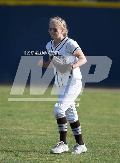 Thumbnail 3 in Santa Teresa vs. Saint Francis (CIF CCS Open Division Semifinal) photogallery.