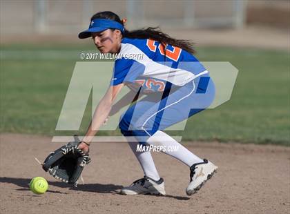 Thumbnail 2 in Santa Teresa vs. Saint Francis (CIF CCS Open Division Semifinal) photogallery.