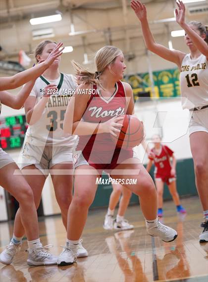 Thumbnail 3 in JV: North Attleborough @ King Philip Regional photogallery.