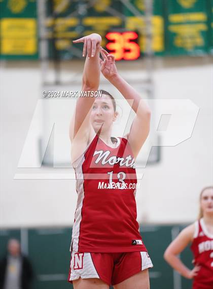Thumbnail 1 in JV: North Attleborough @ King Philip Regional photogallery.