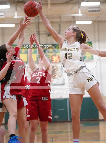 Thumbnail 1 in JV: North Attleborough @ King Philip Regional photogallery.