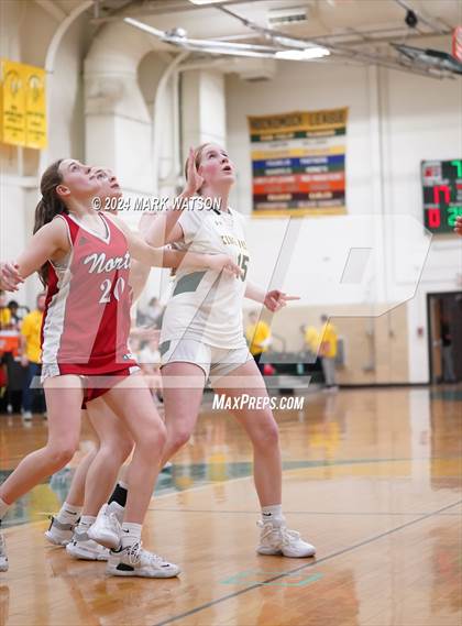 Thumbnail 1 in JV: North Attleborough @ King Philip Regional photogallery.
