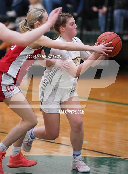 Thumbnail 3 in JV: North Attleborough @ King Philip Regional photogallery.