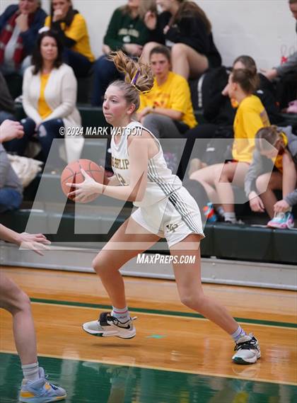 Thumbnail 2 in JV: North Attleborough @ King Philip Regional photogallery.