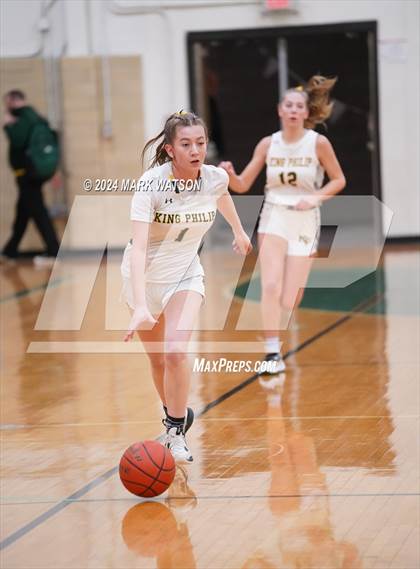 Thumbnail 3 in JV: North Attleborough @ King Philip Regional photogallery.