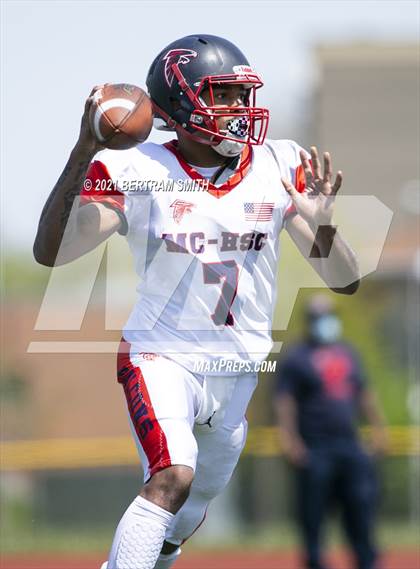 Thumbnail 1 in Iroquois @ Western New York Maritime Charter/Health Sciences (Section 6  Class B Final)  photogallery.