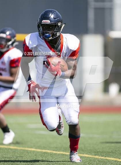 Thumbnail 1 in Iroquois @ Western New York Maritime Charter/Health Sciences (Section 6  Class B Final)  photogallery.