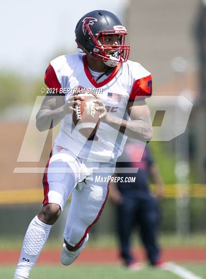 Thumbnail 3 in Iroquois @ Western New York Maritime Charter/Health Sciences (Section 6  Class B Final)  photogallery.