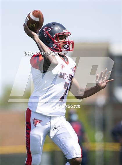Thumbnail 3 in Iroquois @ Western New York Maritime Charter/Health Sciences (Section 6  Class B Final)  photogallery.