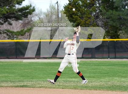Thumbnail 3 in Dakota Ridge @ Lakewood photogallery.