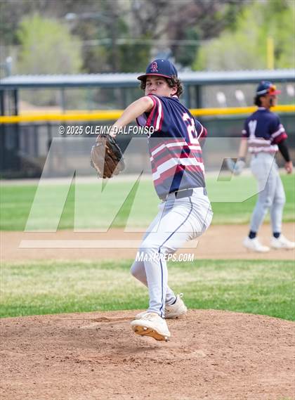 Thumbnail 1 in Dakota Ridge @ Lakewood photogallery.