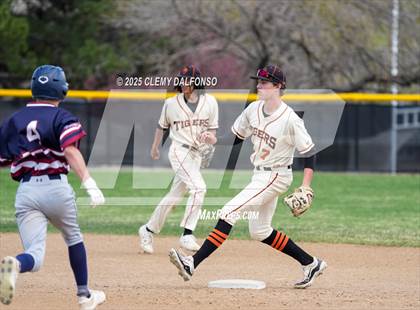 Thumbnail 3 in Dakota Ridge @ Lakewood photogallery.