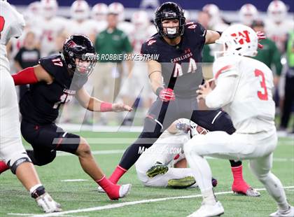 Thumbnail 1 in The Woodlands vs. Lake Travis (UIL 6A Division 1 Final) photogallery.
