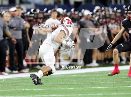 Thumbnail 1 in The Woodlands vs. Lake Travis (UIL 6A Division 1 Final) photogallery.