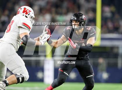 Thumbnail 2 in The Woodlands vs. Lake Travis (UIL 6A Division 1 Final) photogallery.