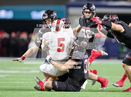 Thumbnail 3 in The Woodlands vs. Lake Travis (UIL 6A Division 1 Final) photogallery.