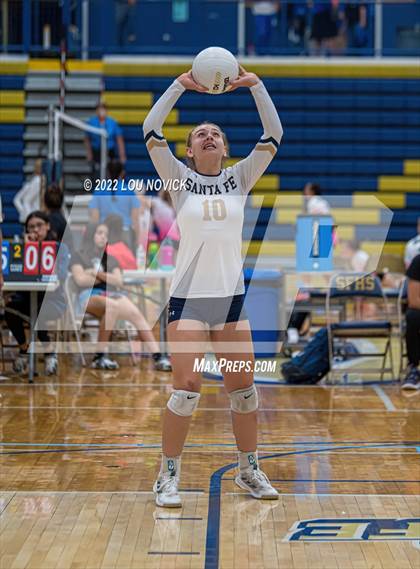 Thumbnail 1 in Piedra Vista vs Santa Fe (Tournament of Champions) photogallery.