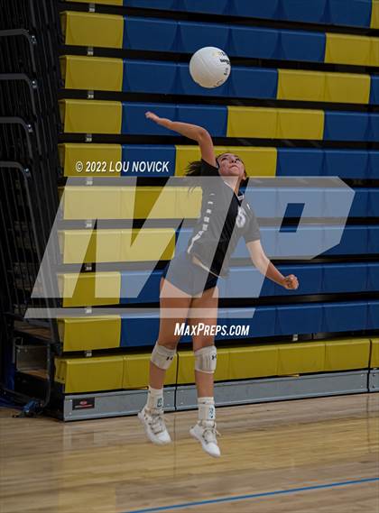 Thumbnail 3 in Piedra Vista vs Santa Fe (Tournament of Champions) photogallery.