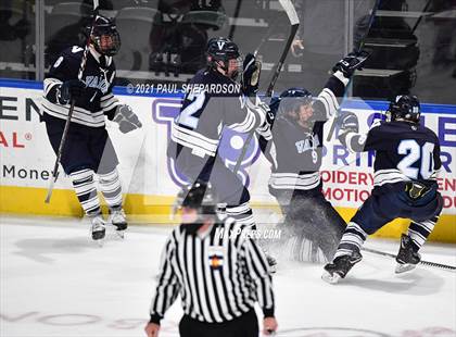Thumbnail 1 in Regis Jesuit vs. Valor Christian (CHSAA 5A Semifinal Playoff) photogallery.
