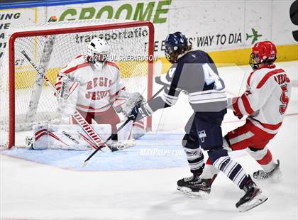 Thumbnail 2 in Regis Jesuit vs. Valor Christian (CHSAA 5A Semifinal Playoff) photogallery.