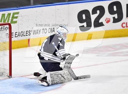 Thumbnail 2 in Regis Jesuit vs. Valor Christian (CHSAA 5A Semifinal Playoff) photogallery.