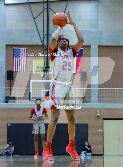 Thumbnail 3 in Carter vs. Community (UIL 4A Bi-District Playoff) photogallery.