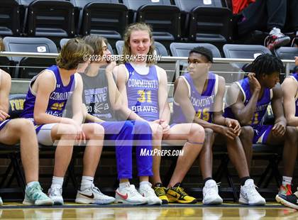 Thumbnail 2 in Carter vs. Community (UIL 4A Bi-District Playoff) photogallery.