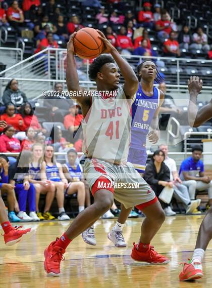 Thumbnail 1 in Carter vs. Community (UIL 4A Bi-District Playoff) photogallery.